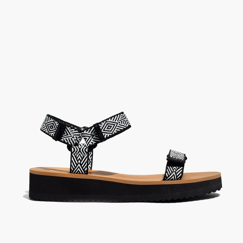 MADEWELL // The (re)sourced Maggie sandal